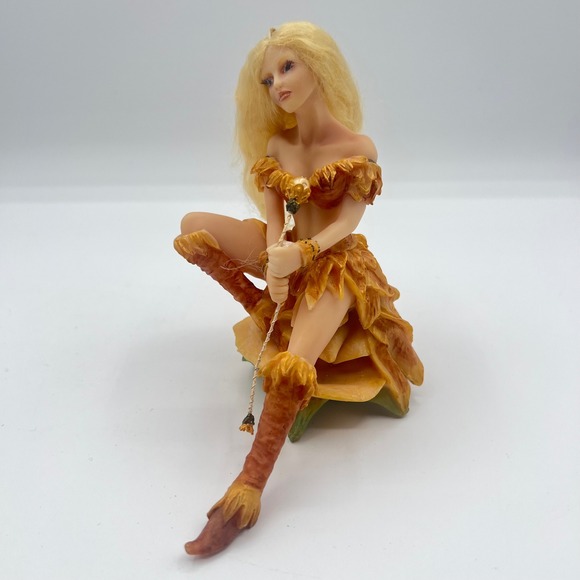 Meadowbright, Fairy of the Sun" an Ashton-Drake Galleries collection Fairy - Picture 1 of 9